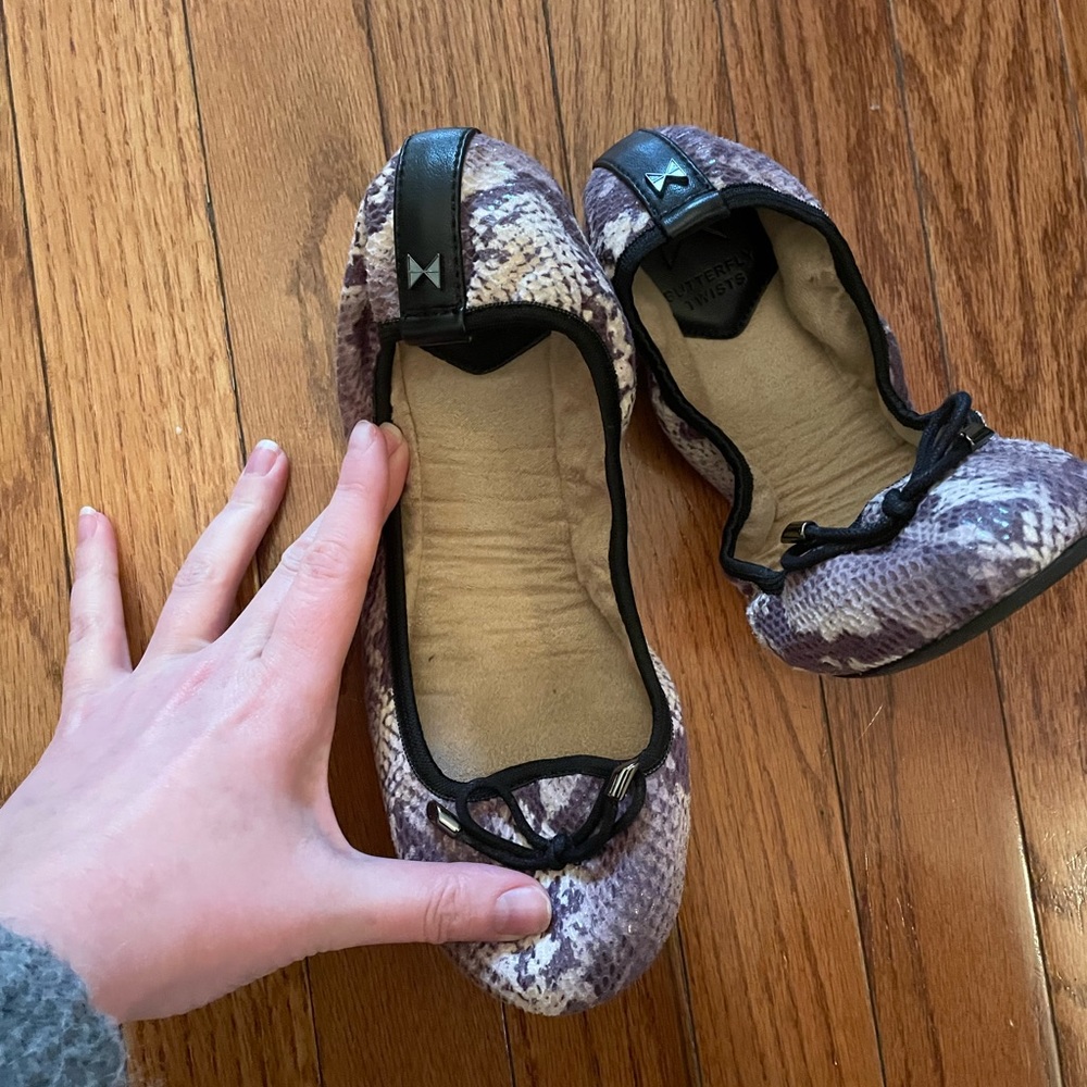 Butterfly Twists foldable ballet flats easy transport size 40